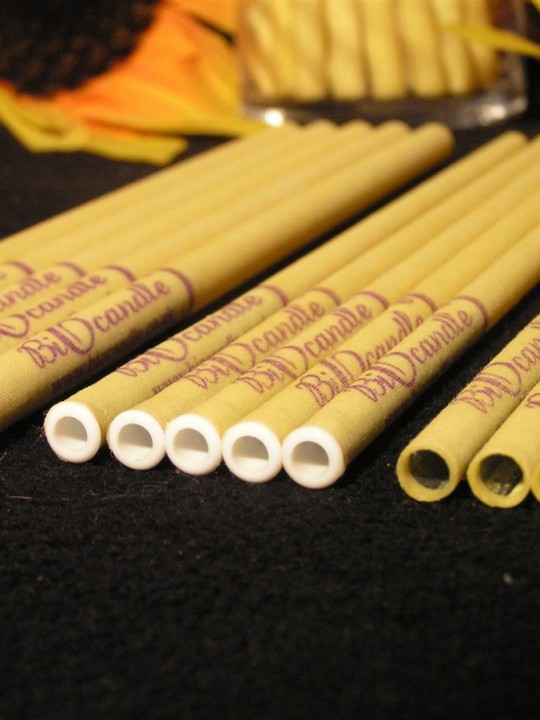 2 Scented Navel Candles